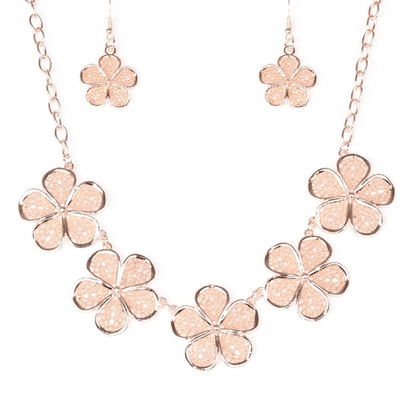 Paparazzi No Common Daisy Rose Gold Necklace Set